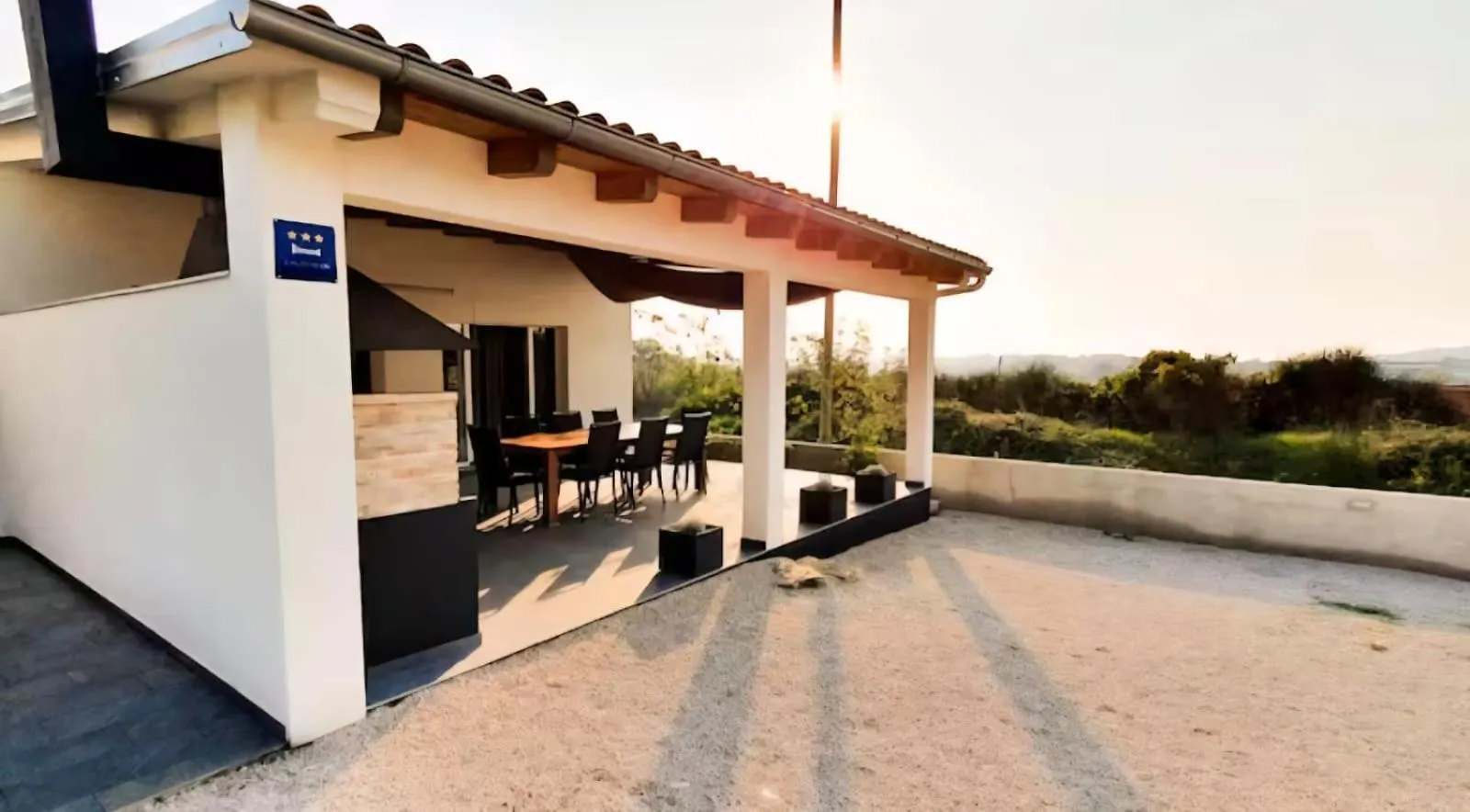 Dalani House Βίλα Ρόβινι
